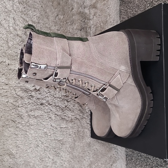 Charles by Charles David womens Clout bootie, Taupe size 6.5 - Picture 6 of 10